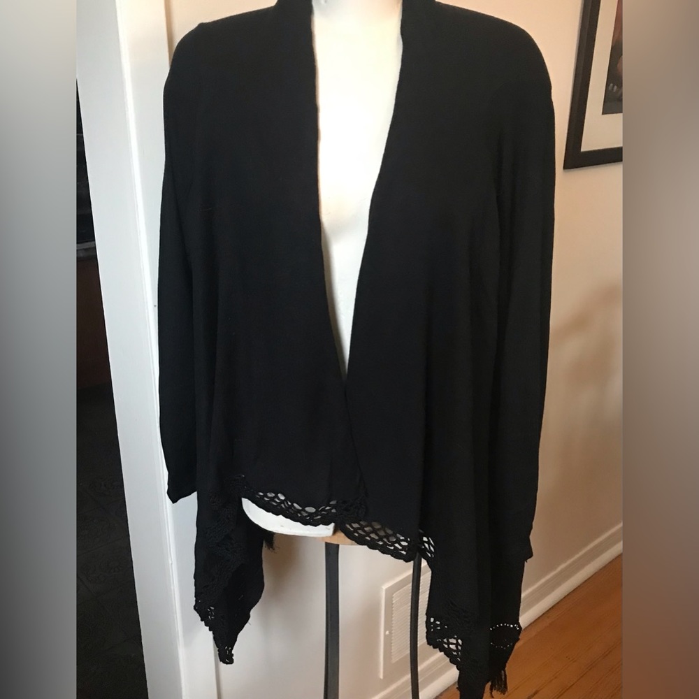 NWT - Black Decorative Shrug/Cardigan - Size L/XL